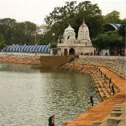 Kankaria Lake